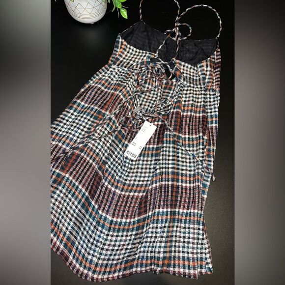 Urban Outfitters preppy  brown & black plaid weave dress NWT Size Small - Picture 5 of 6